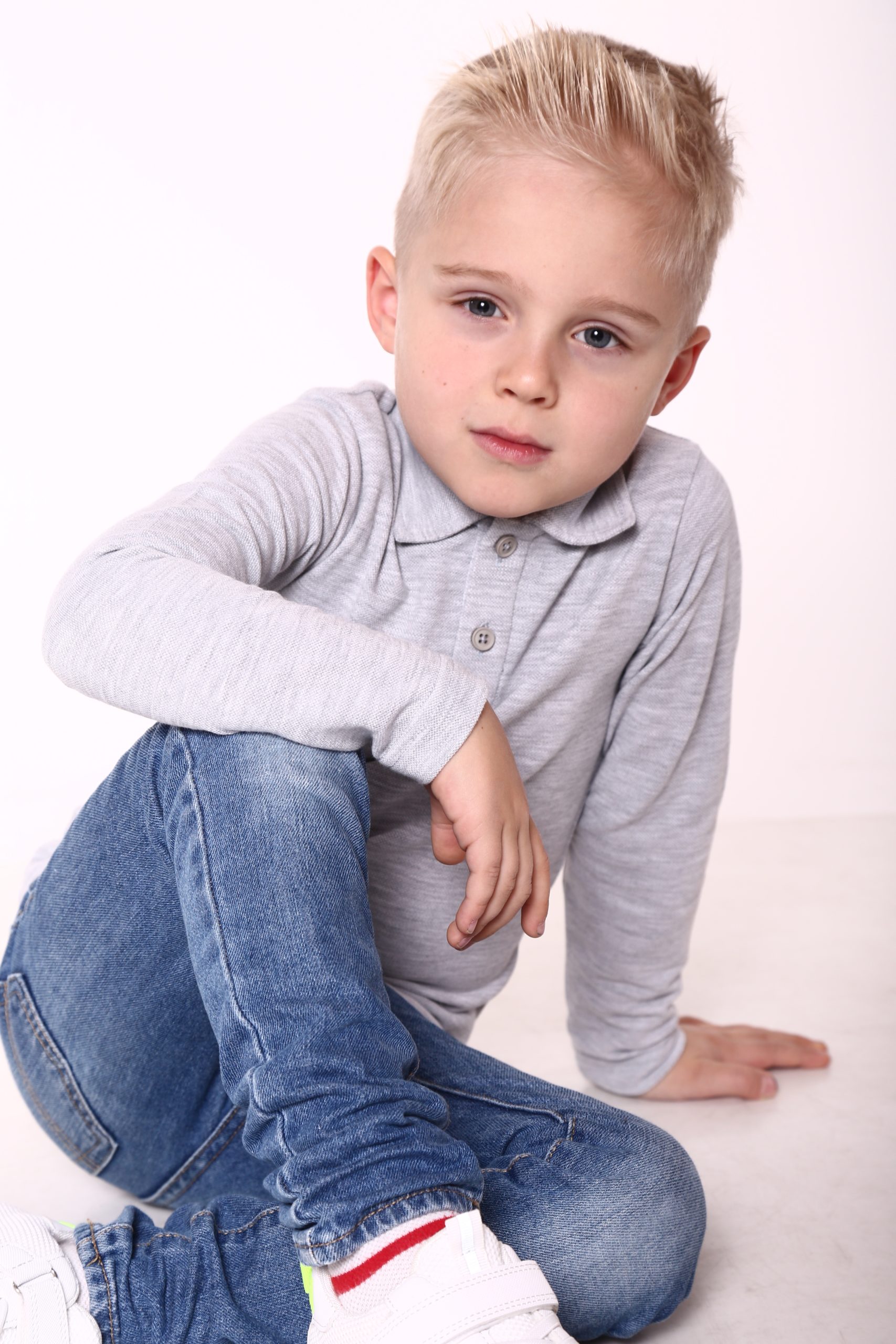 Світло-сіре (меланж) поло з довгим рукавом дитяче STANDART