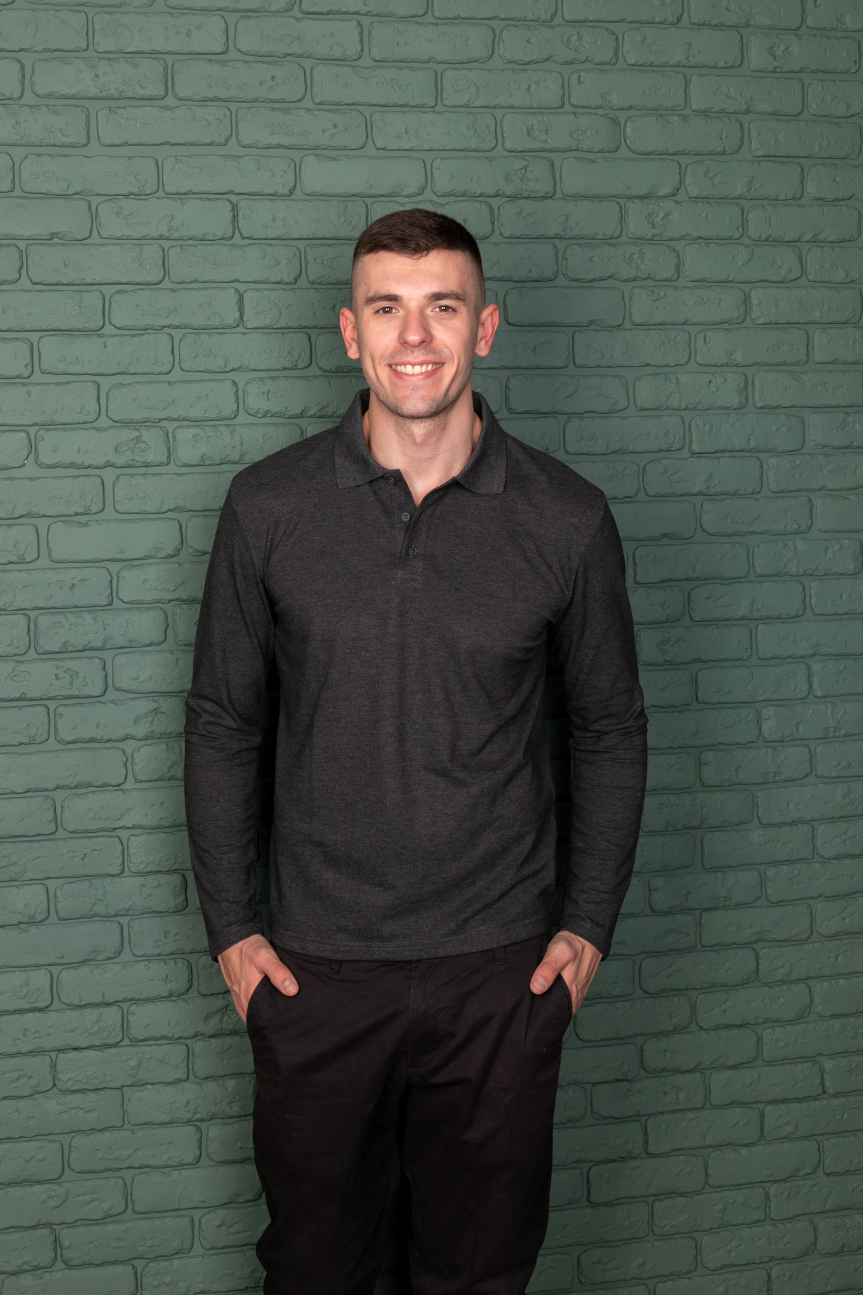 Темно-сіре (меланж) поло з довгим рукавом чоловіче STANDART