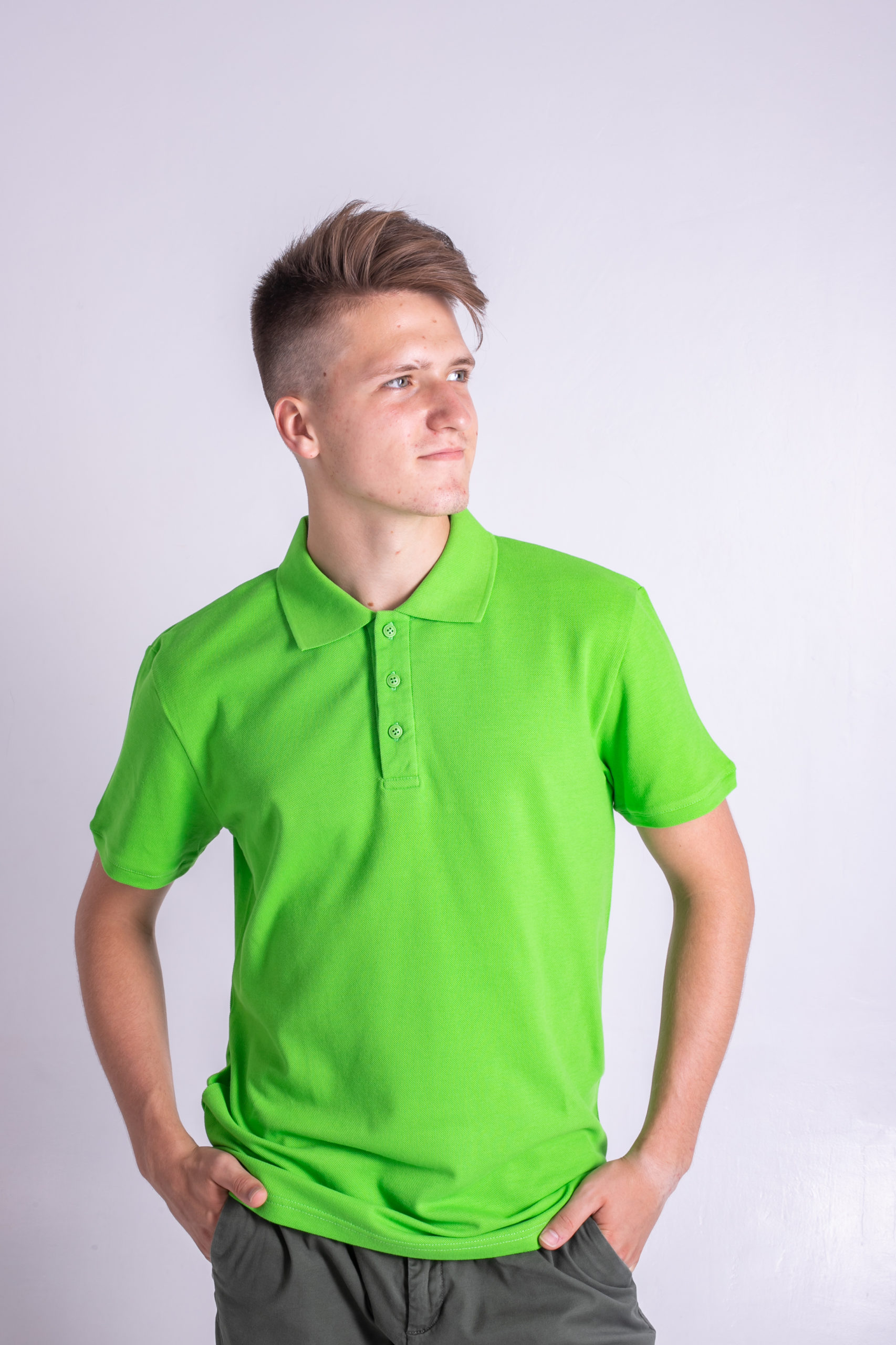 Салатова футболка поло чоловіча STANDART