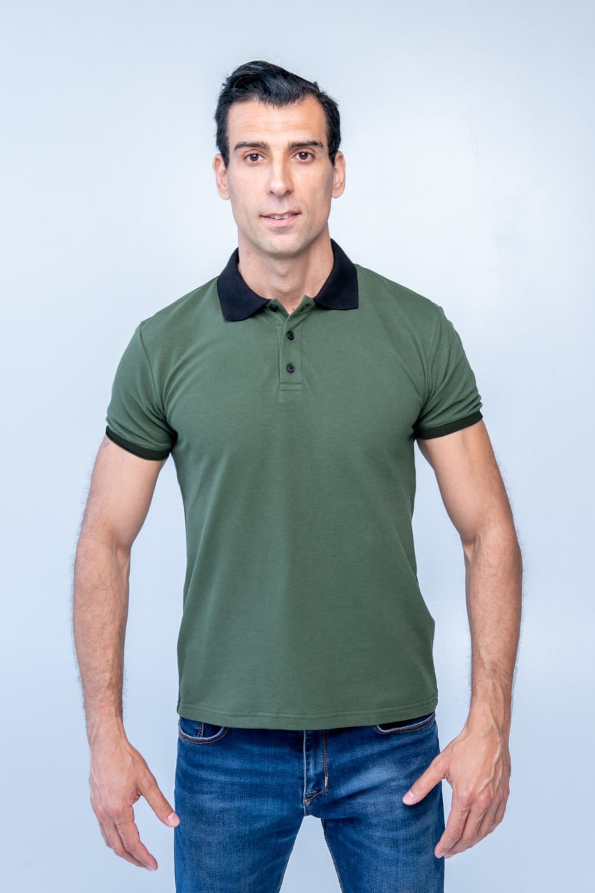 Хакі з чорними манжетами і комірцем футболка поло чоловіча