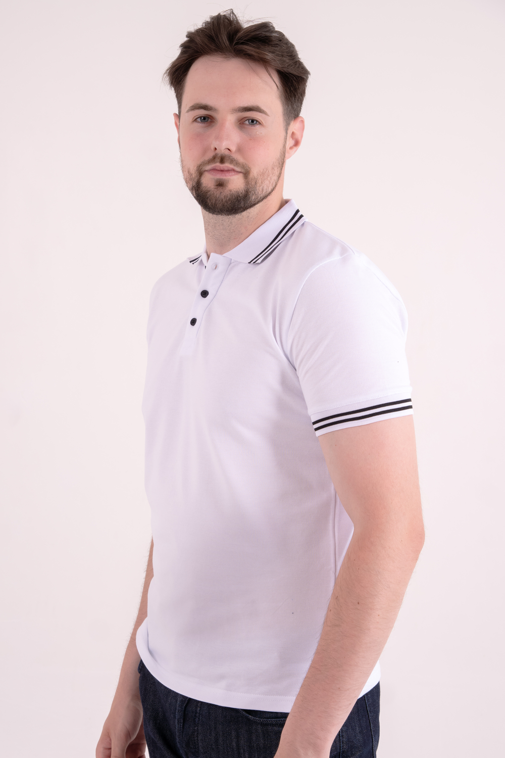 Біла з чорною смужкою футболка поло чоловіча CLASSIC