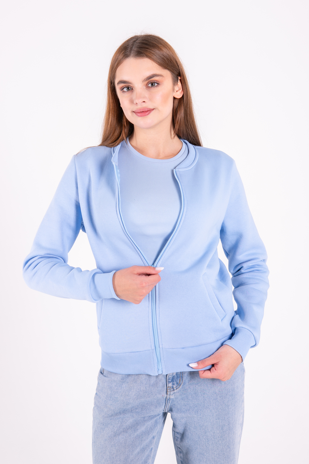 Блакитна кофта на блискавці жіноча